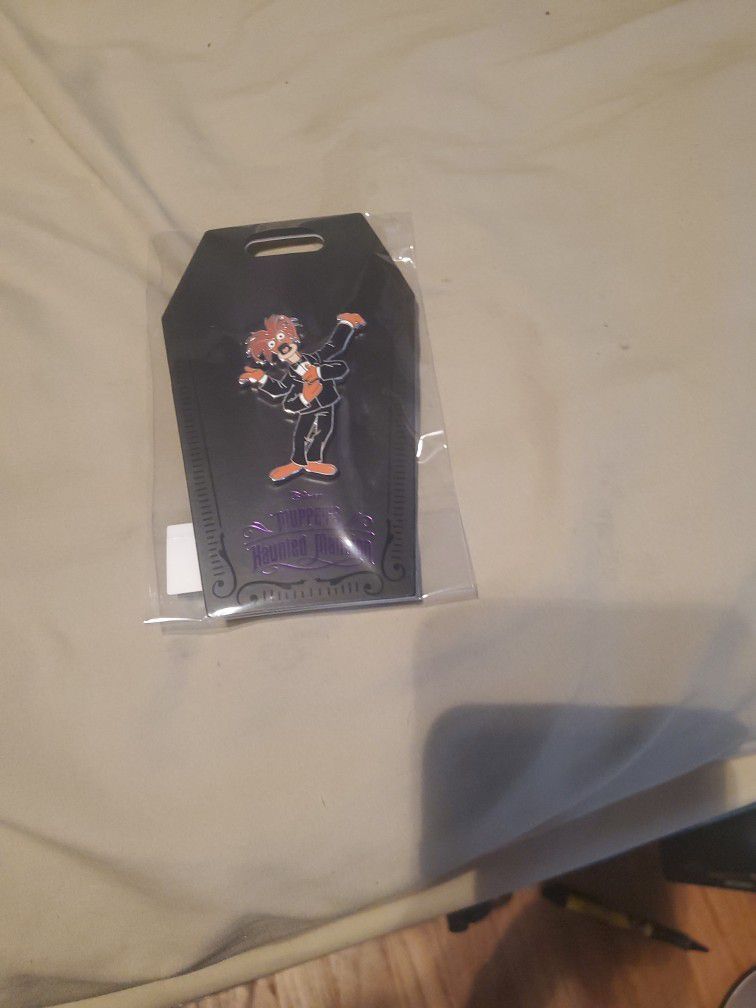 Disney D23 Muppets Haunted Mansion Tuxedo Pepe Pin Exclusive Limited Edition