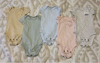 Baby girl onesies (Newborn)
