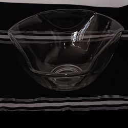 MCM vintage clear glass serving/salad/chip bowl with ruffled edge 10" x 6"  $5 FIRM