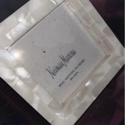 Neiman Marcus Mother Of Pearl Photo Frame 