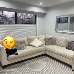 Walter E Smith, Couch