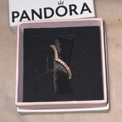 Pandora rose gold ring