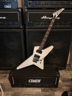 Charvel desolation star DST-1FR
