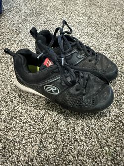 Baseball Cleats Size 13