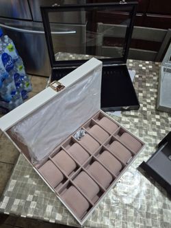 Jewelry Box (per)