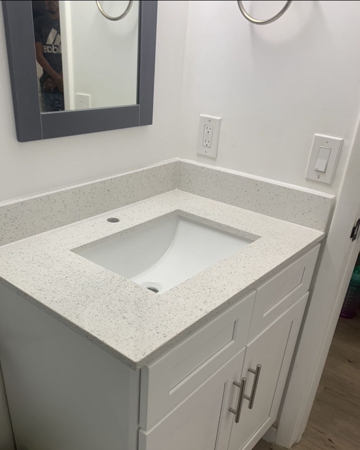 QUARTZ VANITY TOPS / ALL SIZES Vanity tops with rectangular sink. for