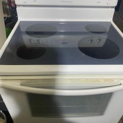 Frigidaire Stove