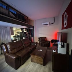 Leather Ashley’s 4pc Furniture Set 