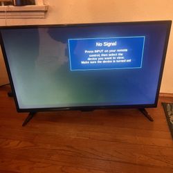 Insignia 28” TV