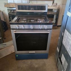 Stove New Kitchenaid