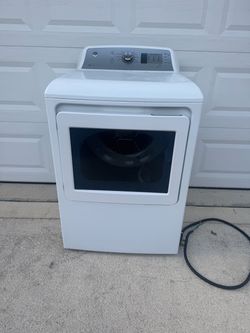 GE  full capacity Dryer