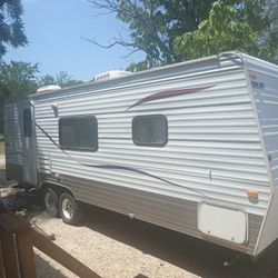 2011 Skyline nomad model 208 208