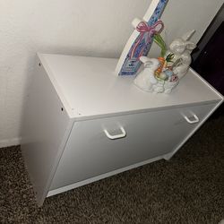 Shoe dresser cabinet
