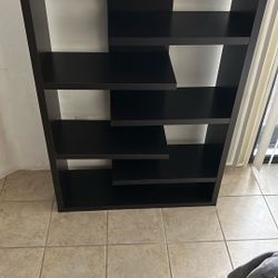 Bookshelf 