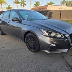 2021 Nissan Altima 