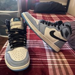 Jordan 1 University Blue 