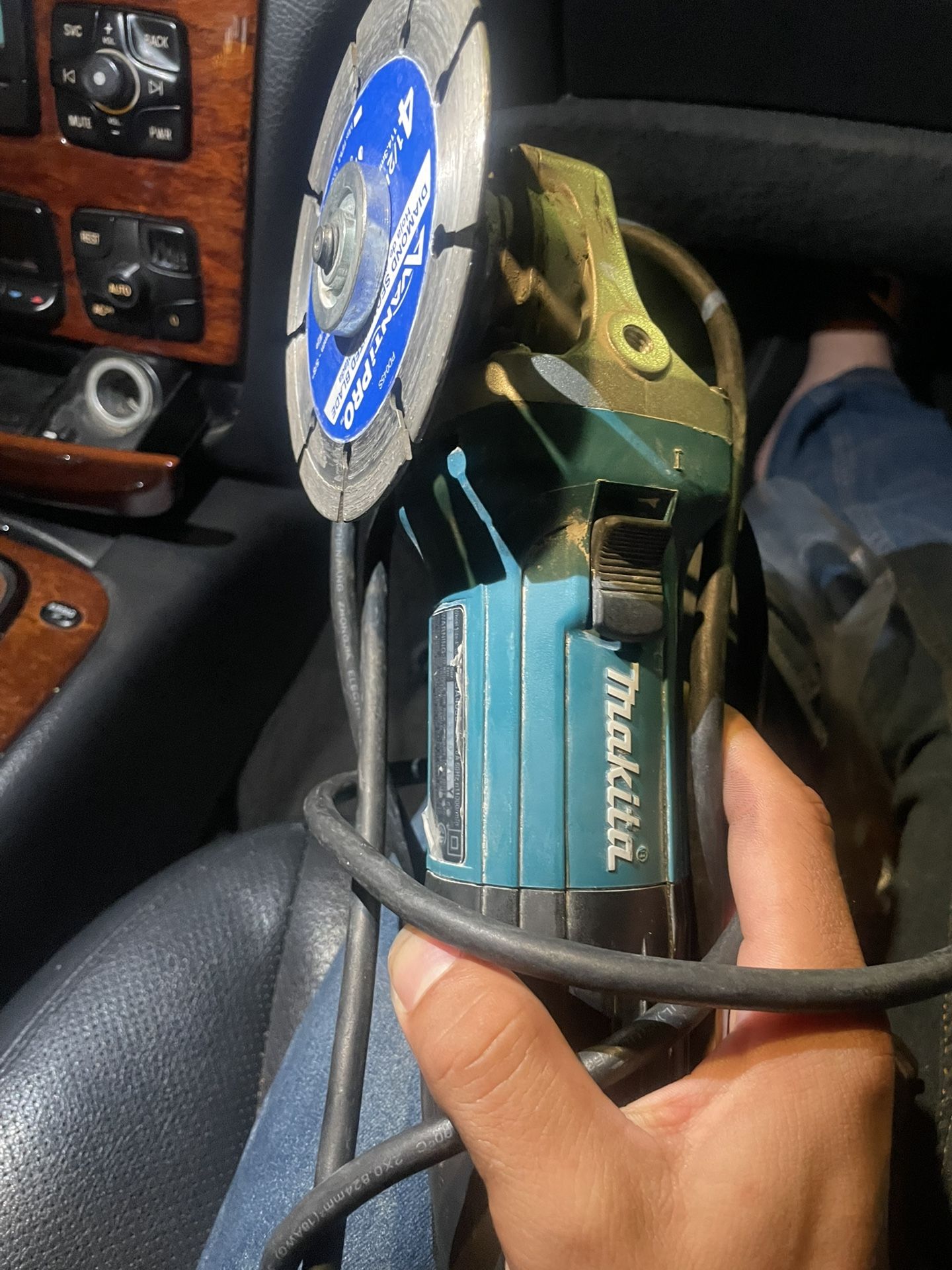 Makita Grinder
