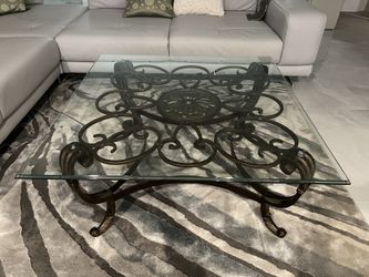 Coffee Or Cocktail Tables (2)