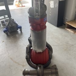 Dyson vacuum 