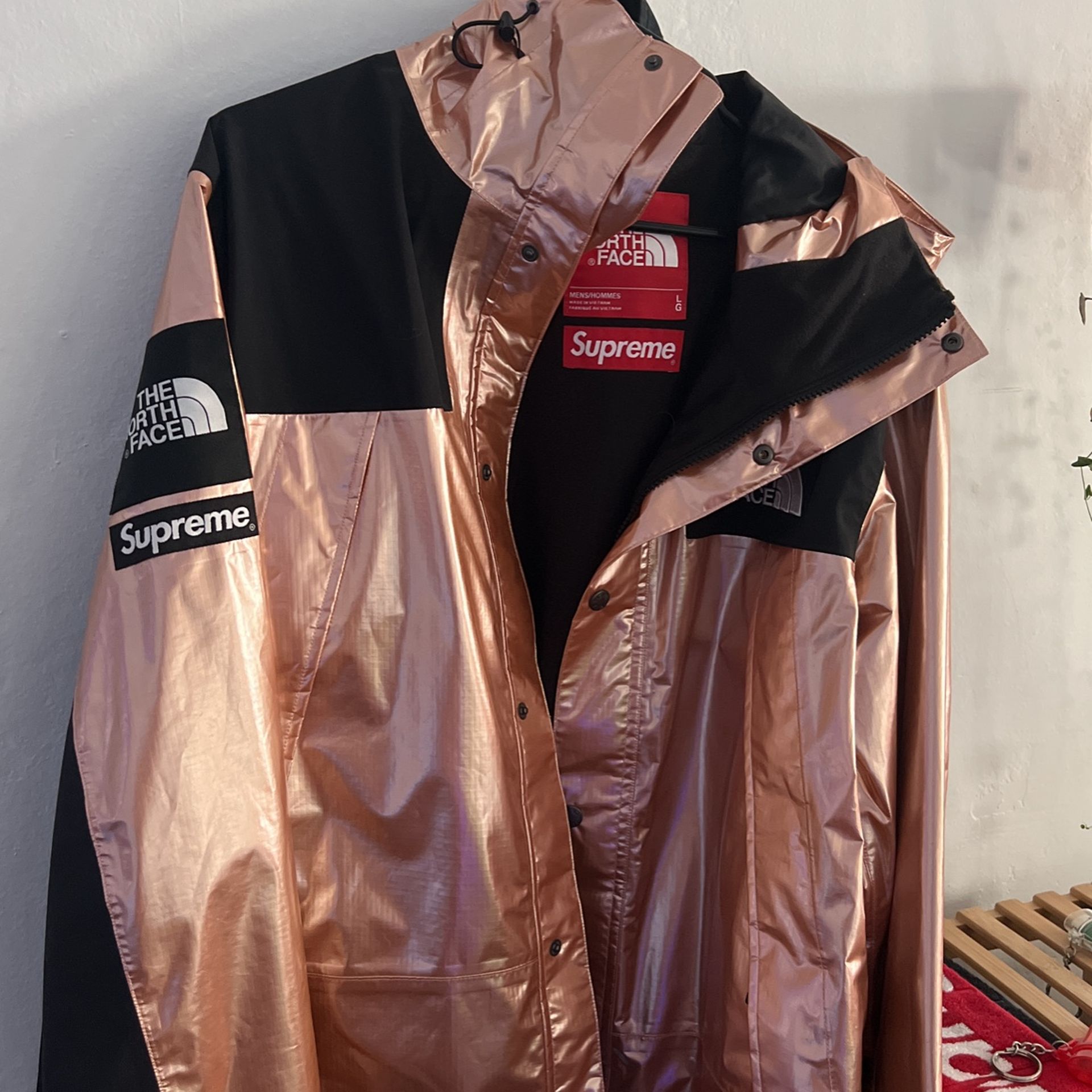 Supreme North Face Metallic Mountain Jacket Rose Gold
