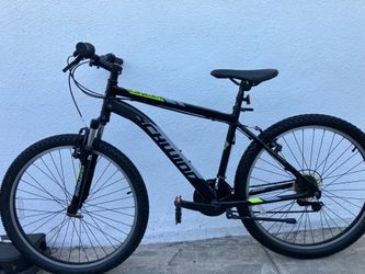 Schwinn. Ranger. Mountain bike. 17 inch frame