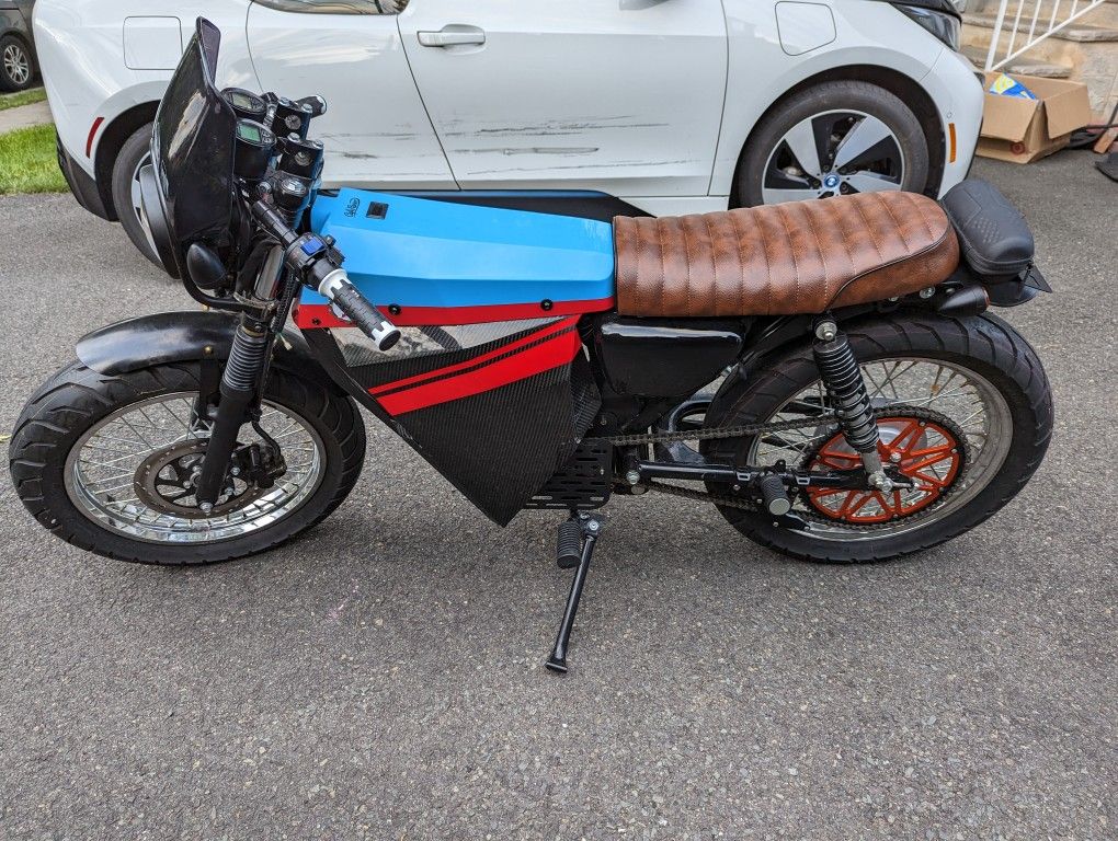 Denzel E - Cafe Racer