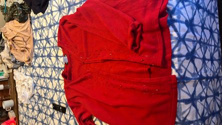 1x sweater built in blouse