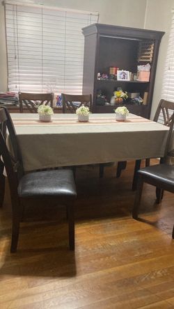 Dining Set  7 pieces