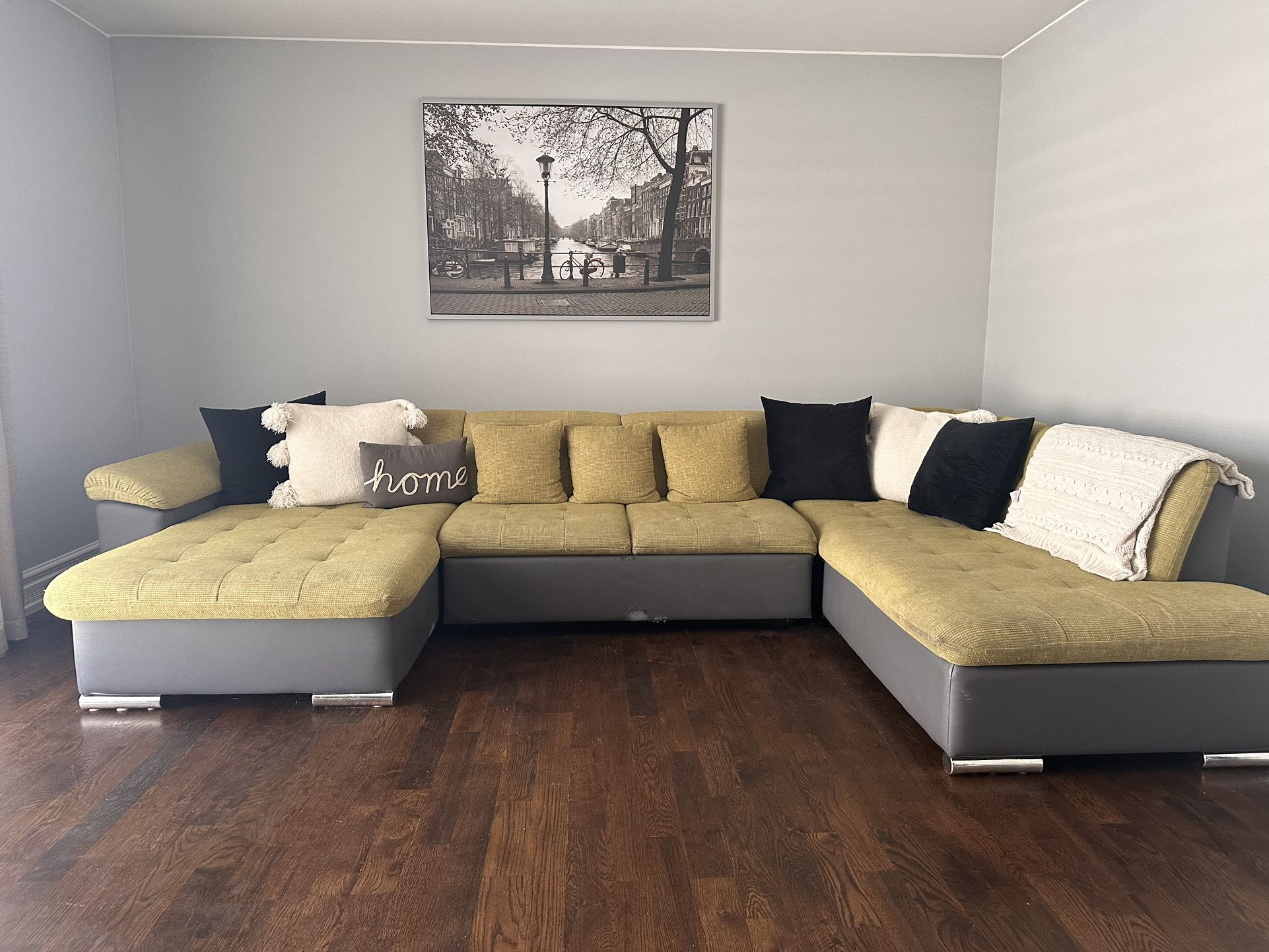 Sectional Sofa With Storage And Sleeper