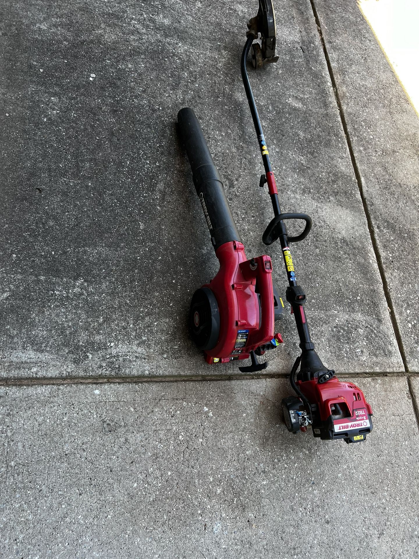 Troy Bilt Multi functional and Leaf blower