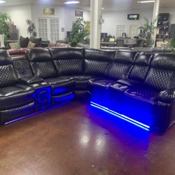 USB And Speaker Sofa Sectional Recliner Electric 
