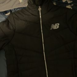 New balance puffer coat 