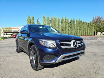 2017 Mercedes-Benz GLC 300
