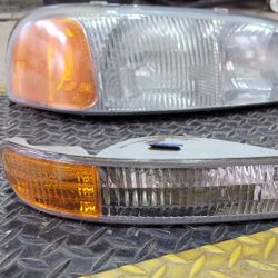 Head lights and Turn Signals Chevy/GMC