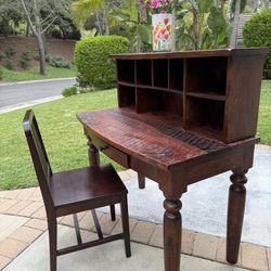 Solid Wood Desk, 3 Pieces (Desk, Hutch & Chair)