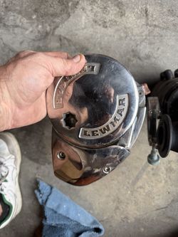 Lewman Windlass