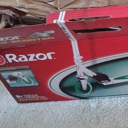 Razor Scooter