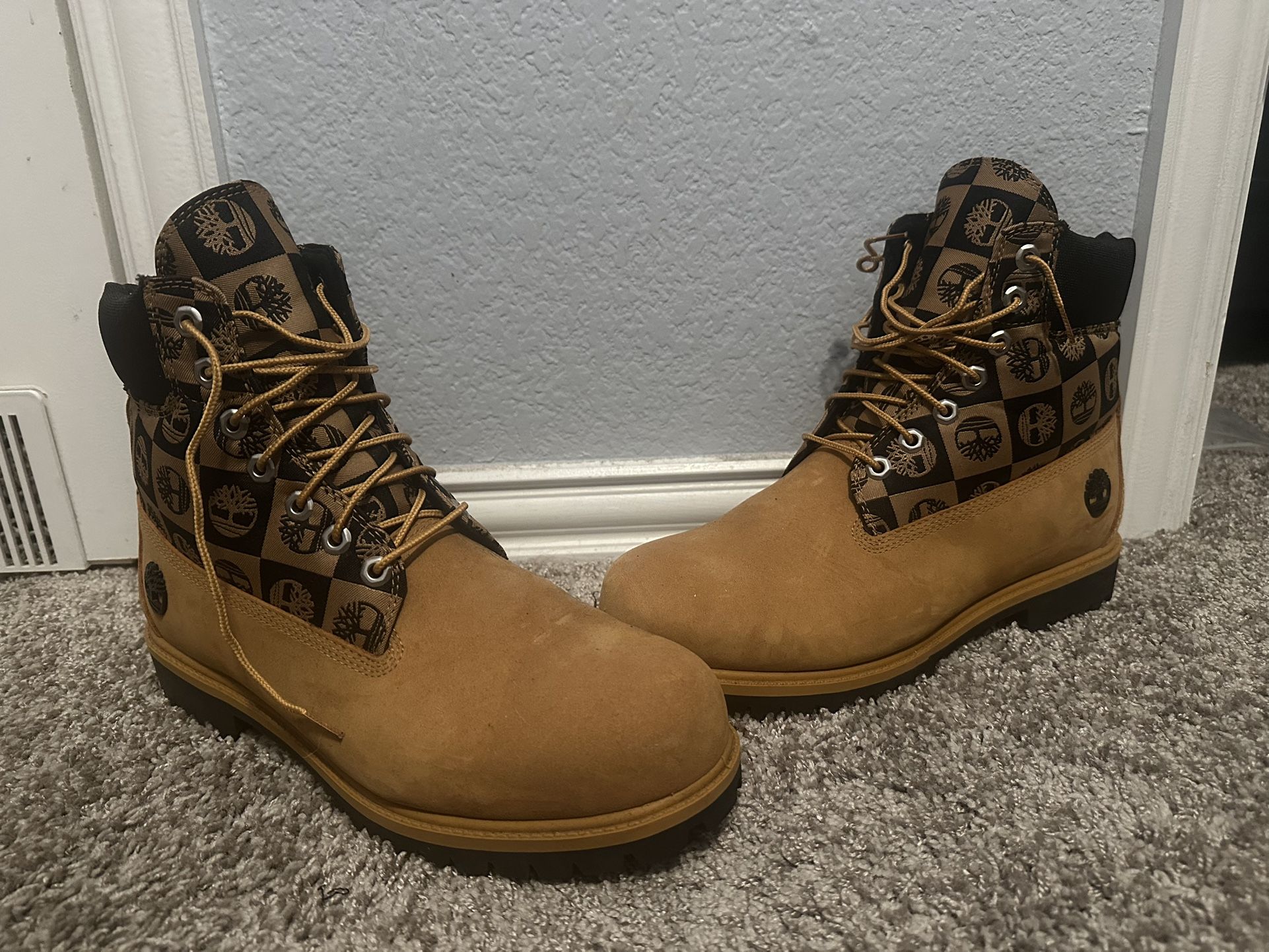 Brown Timbs (Never worn) Size 11 Mens