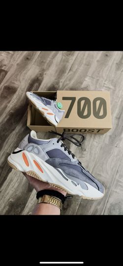 Yeezy Boost 700. Size 5M / 6W