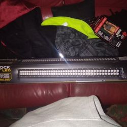 Road Shock 42 Inch Led Light Bar 