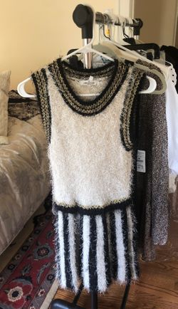 Women’s dress size small never worn