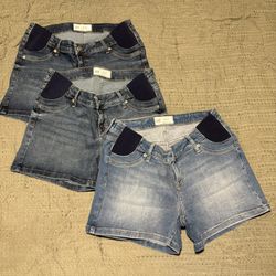 GAP Maternity shorts