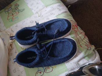 Size 1 Like New Condition 