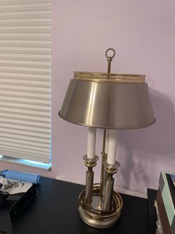 Vintage Brass Table Lamp / Accent Light