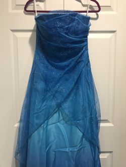 Blue gown with glitter 9/10