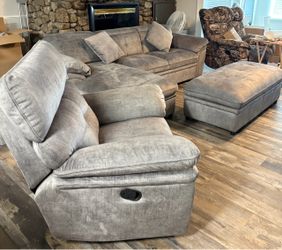Living Room Set-Like New.NEED GONE TODAY. CASH ONLY NO PAY APPS