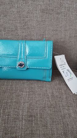 New aqua patent wallet