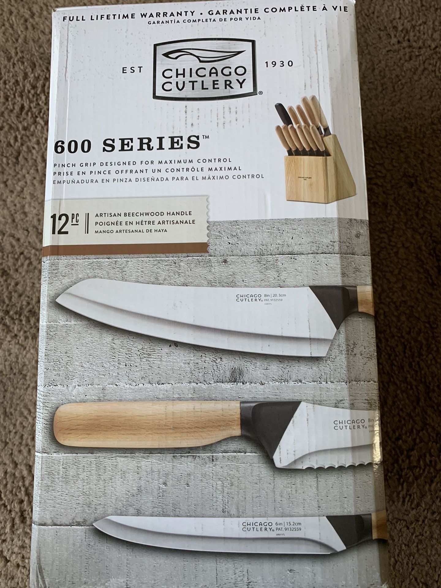 Chicago Cutlery 75th Anniversary Collection 12 Piece Kitchen Knife Block Set  for Sale in Chicago, IL - OfferUp