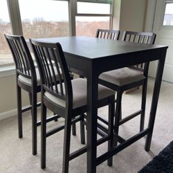 Bar Style Table And Chair For Sell $300