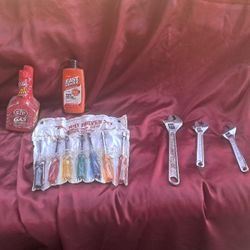 Cresent Wrenchs And Nut Driver Set